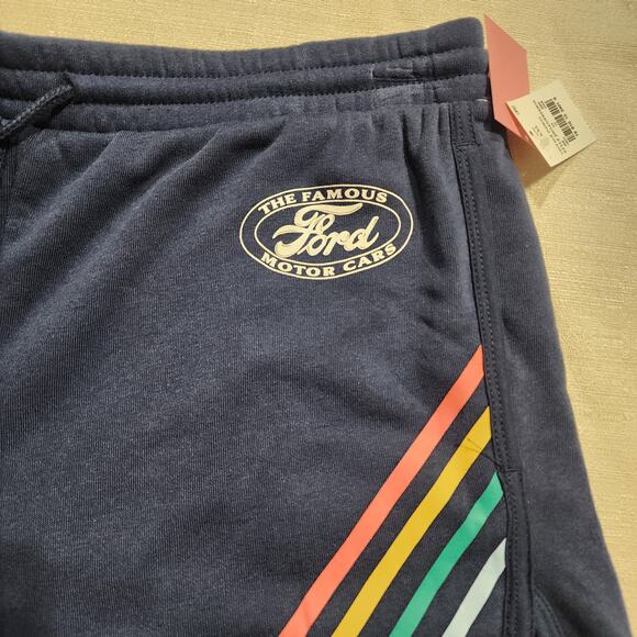 Ford motors jogger shorts women's XXL - Picture 3 of 6